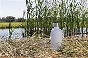 Láhev na sycené nápoje z recyklované oceli, objem 800 ml, bílá