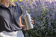 Láhev na sycené nápoje z recyklované oceli, objem 800 ml, stříbrná