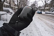 Powerbanka 4000mAh s vestavěným ohřívačem rukou