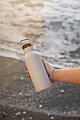 Termo láhev na pití z recyklované oceli, 580ml, šedá