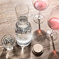 VS WAINUI Skleněná karafa na vodu s dřevěnou zátkou, 1,2 l