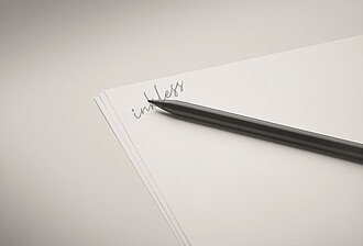 Bezinkoustové pero z hliníku, černá