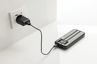 Powerbanka 10000mAh s integrovanými kabely z RCS plastu, černá