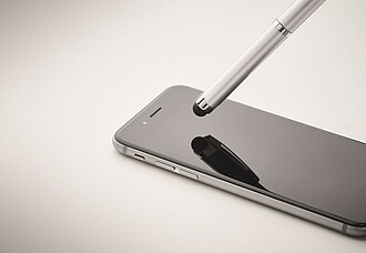 Propiska s otočným mechanismem, modrá náplň, recyklovaný hliník, stříbrná