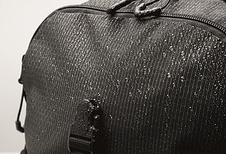 Turistický batoh 18L, černá