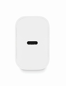 Zástrčka do zásuvky s vstupem typ C