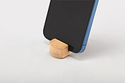 Miniaturní stojánek na telefon z bambusu