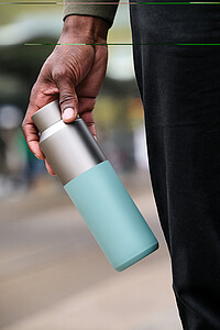 BELUZA Dvoustěnná vakuová termoska z recyklované nerezové oceli, 600 ml, mátově zelená