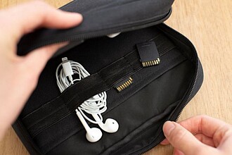 Cestovní pouzdro z RPET, černé