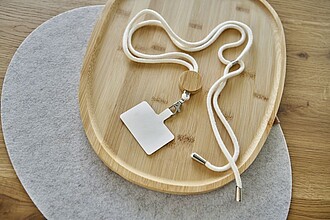 DARNELA Bavlněná šňůrka na telefon, světle hnědá