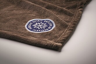 Deka 120x150cm, RPET fleece, hnědá
