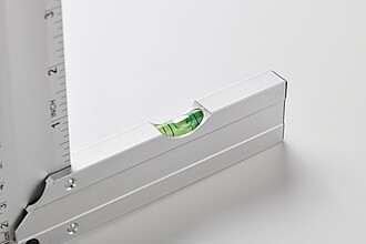 Hliníkový úhelník a pravítko 30 cm, stříbrná