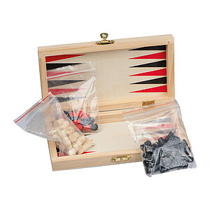 Hra backgammon, šachy a dáma