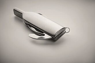 Kapesní nůž s více nástroji