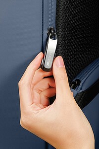 Nedobytný batoh Bobby Edge, námořní modrá