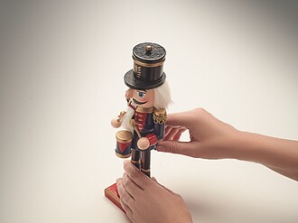 Ozdoba Louskáček ze dřeva