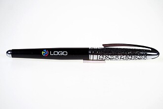 PIERRE CARDIN JACQUES Kovové plnicí pero s latinkovým rytím