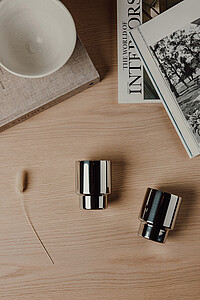 Sada 2 recyklovaných hrnků VINGA, odrážející