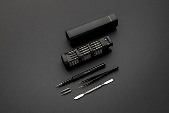 Sada 56 šroubovacích bitů z recyklovaného hliníku