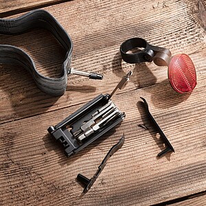 SCHWARZWOLF MERAPI Nářadí pro cyklisty, černá