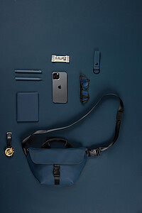 Taška přes rameno VINGA, námořní modrá