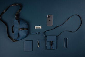 Taška přes rameno VINGA, námořní modrá