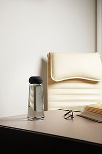 Transparentní láhev z RPET, 575ml, černá