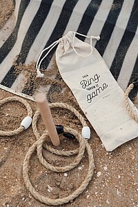 Venkovní hra na házení kroužků