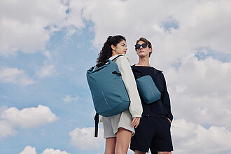 Voděodolná crossbody taška, modrá