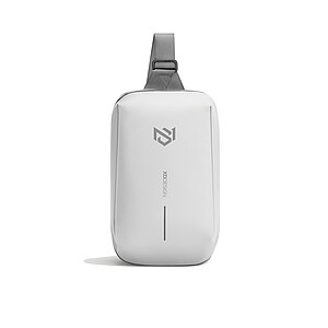 Voděodolná crossbody taška, přírodní bílá