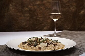 VS MORETON 2 Sada sklenic 2 ks na víno, 250 ml